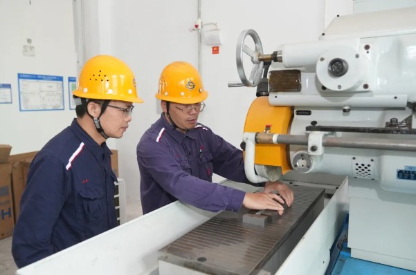 自主創(chuàng)新顯成效，拉伸試驗(yàn)樣品制備又有好方法！